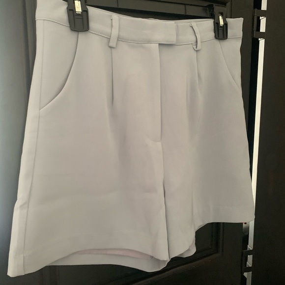 Blazer and shorts coord set - Picture 10 of 10